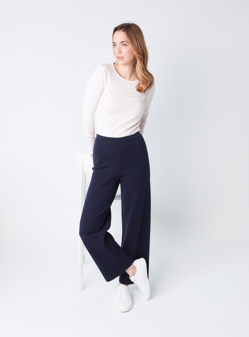 Pantalon femme en laine merinos bleu marine